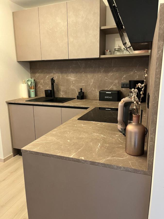 Apartment A & N With Free Private Parking Pula Exterior photo